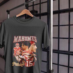 Patrick Mahomes Kansas City Chiefs Vintage Graphic Unisex T-Shirt